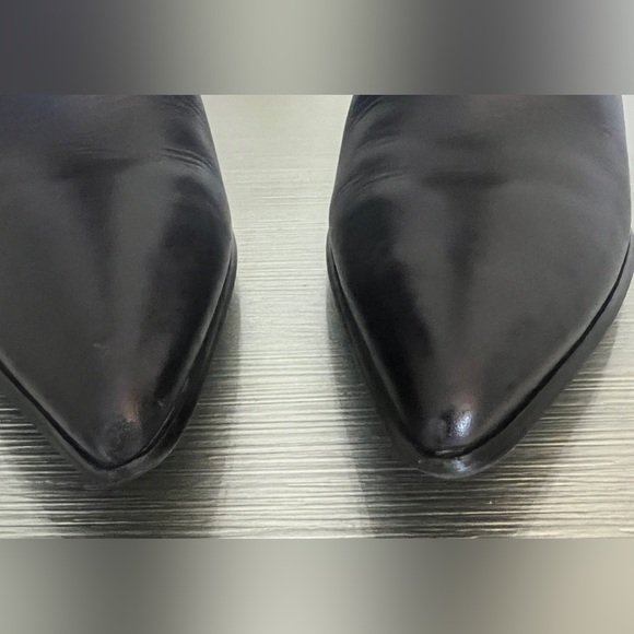 Kendall & Kylie Black Finley Pull On Pointy Toe Leather Ankle Bootie Size 8 - Picture 11 of 12